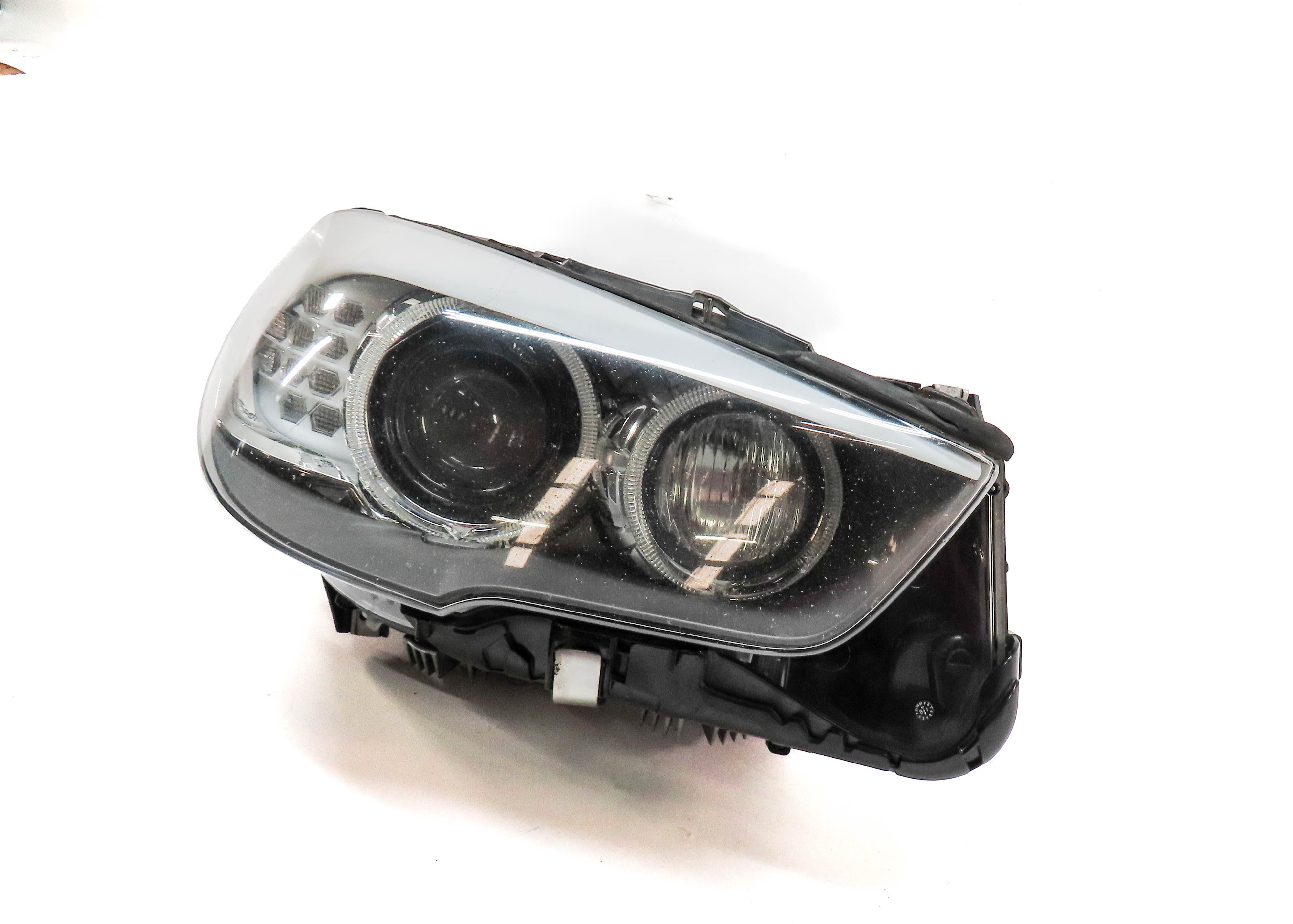 2010-2017 BMW 535iGT 550iGT (F07) RIGHT FRONT XENON HID ADAPTIVE HEADLIGHT LAMP — exact item pictured